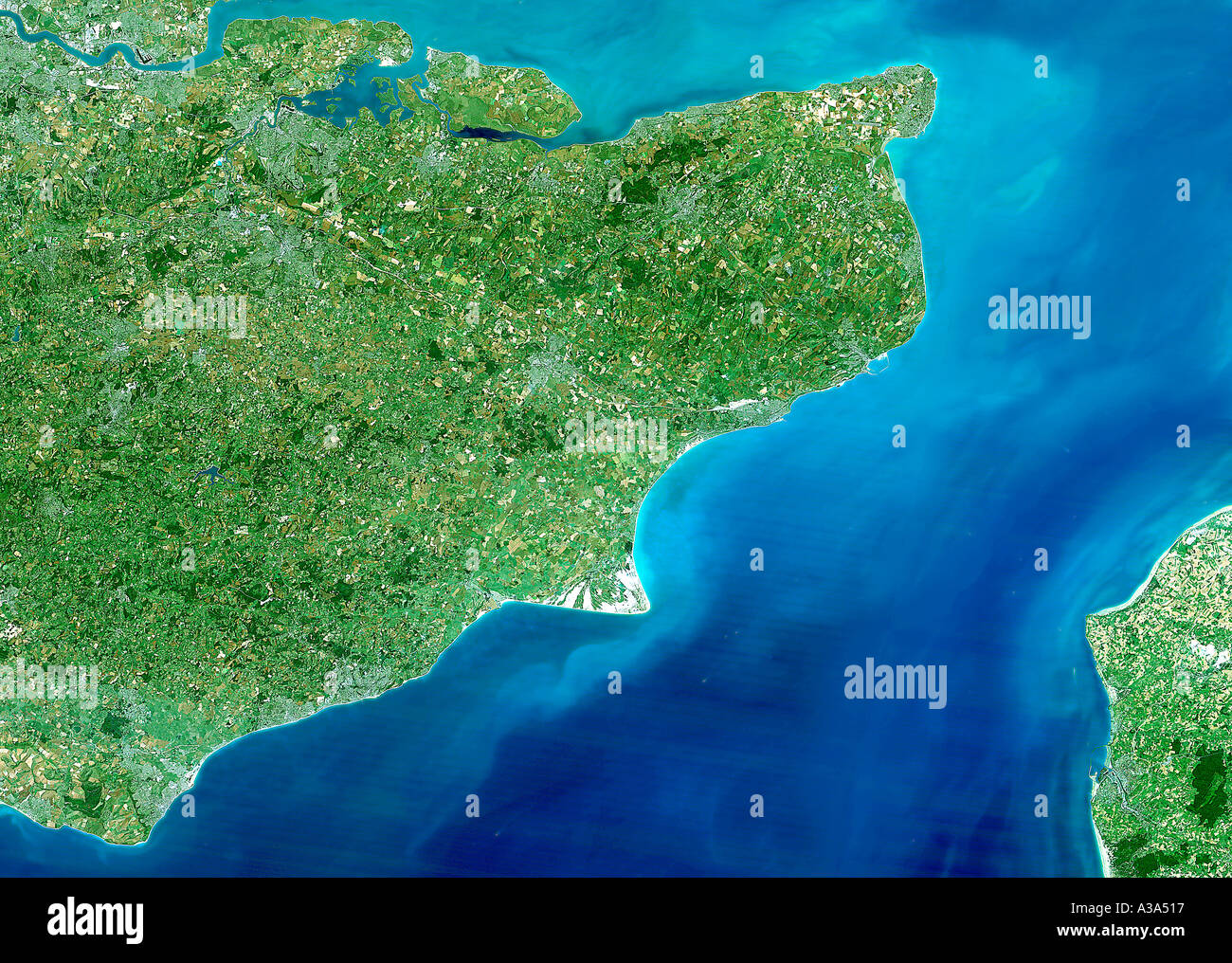 Image satellite montrant l'Angleterre et la France Manche Banque D'Images