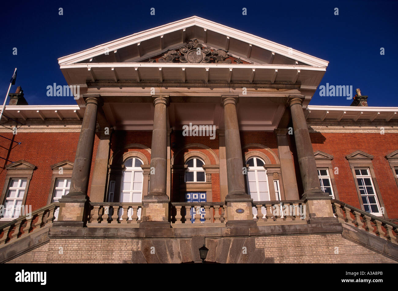 L'ancien quai Custom House Ipswich Suffolk Angleterre humide Banque D'Images