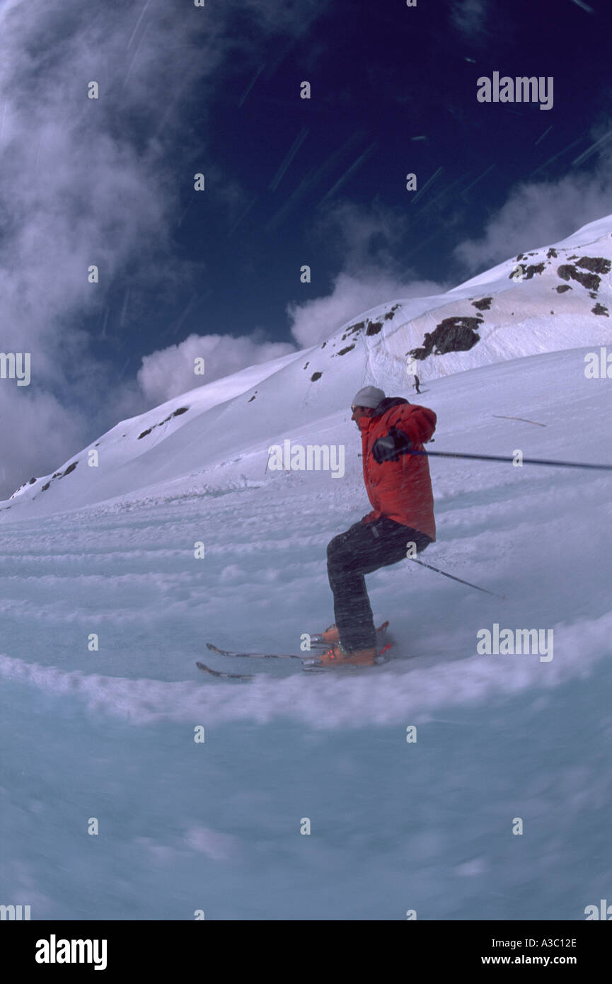 Surf skieur un étang Banque D'Images