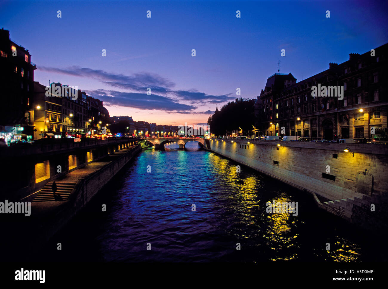 Seine River Paris Ile-de-France France Europe Banque D'Images