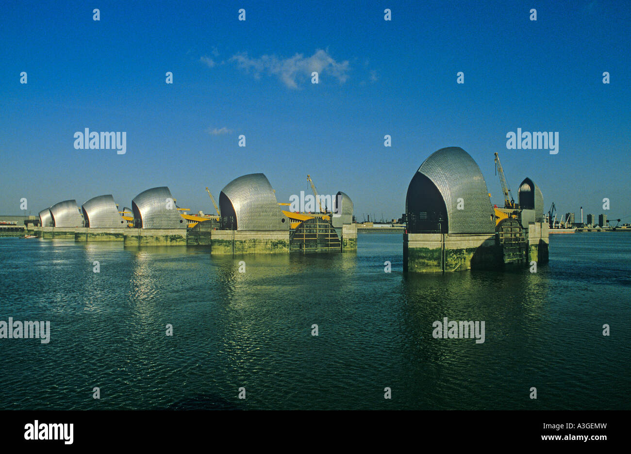 Thames Barrier à Woolwich pour protéger Londres à partir de l'augmentation des niveaux d'eau des marées de tempête et Banque D'Images