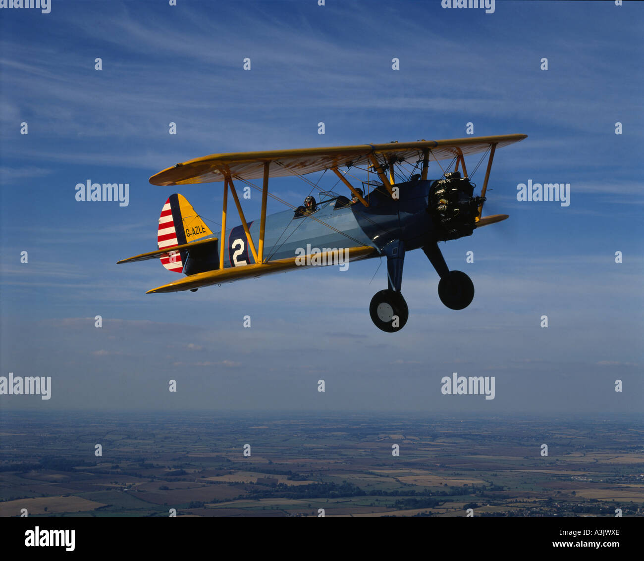 Vol en biplan Boeing Stearman Banque D'Images