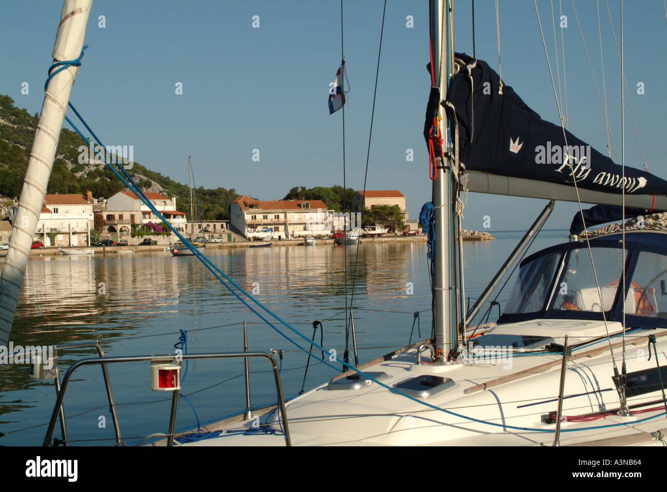 La location dans la baie de Skrivena sur île de Lastovo Croatie Banque D'Images