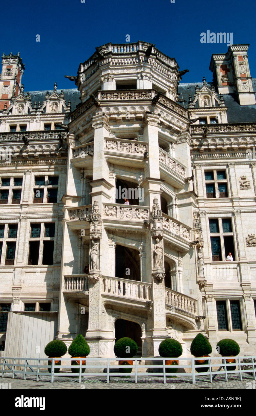 Escalier En Colima on Du Ch teau De Blois Banque De Photographies Et D escalier-en-colima-on-du-ch-teau-de-blois-banque-de-photographies-et-d