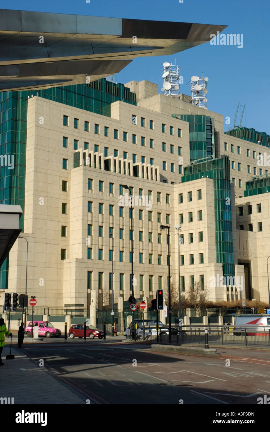 Le bâtiment du siège du MI6 à Vauxhall Londres Banque D'Images