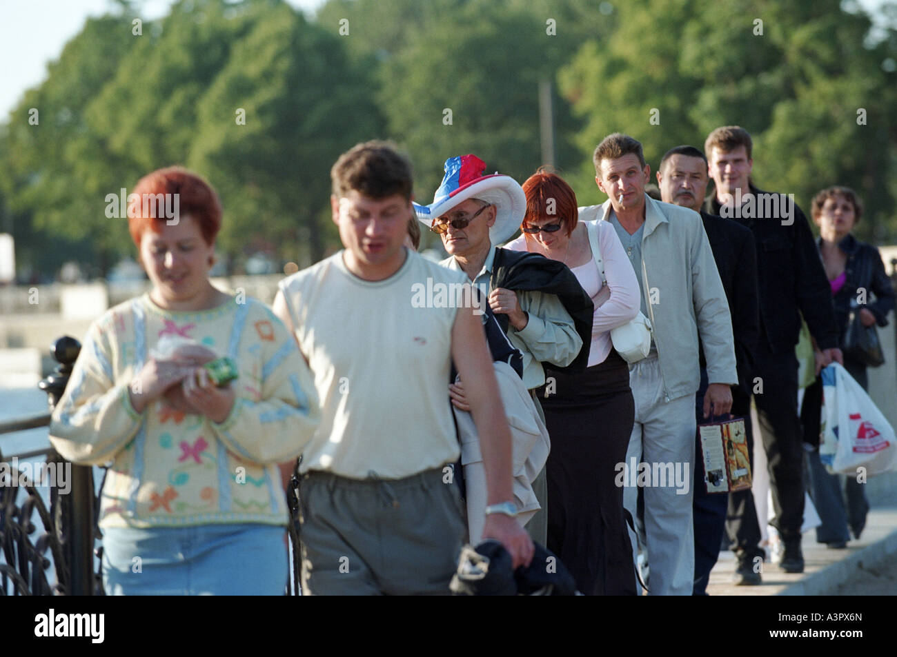 Les gens à la 750ème anniversaire de Kaliningrad, Russie Banque D'Images