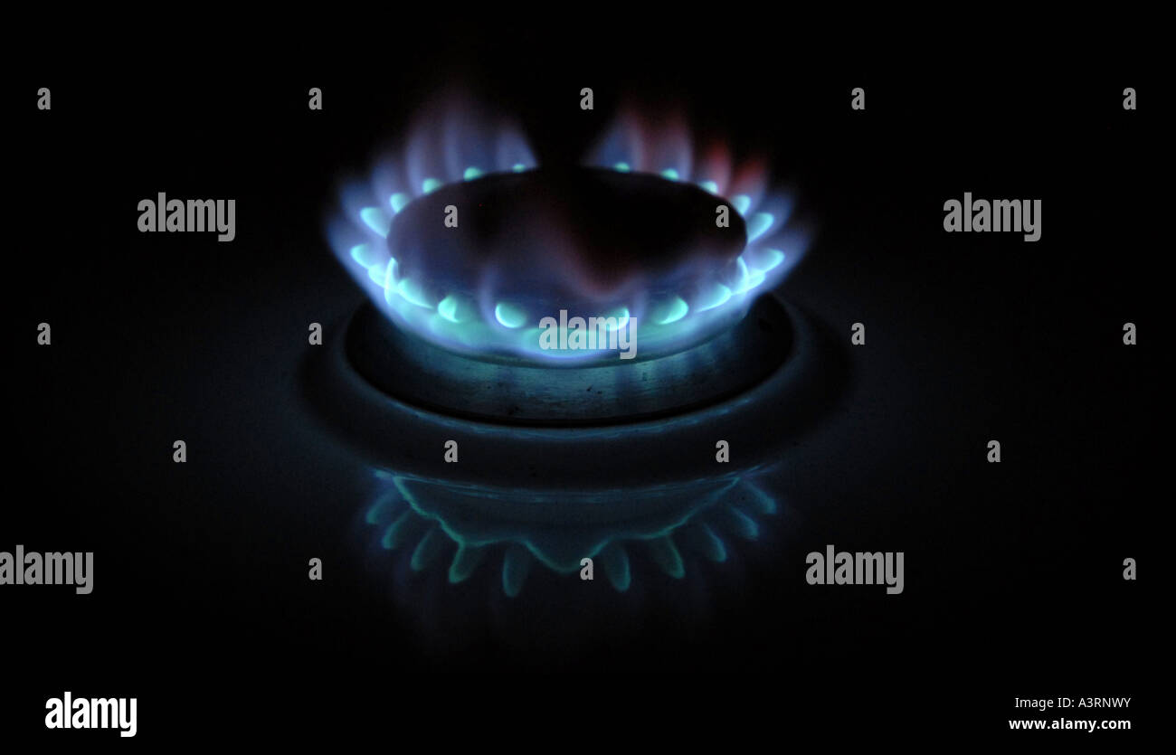 La gravure d'une cuisinière gaz domestique montrant l'ANNEAU DE FLAMME BLEU. Les PRIX DU GAZ FRAIS RE PROJETS DE CHAUFFAGE ETC UK. Banque D'Images