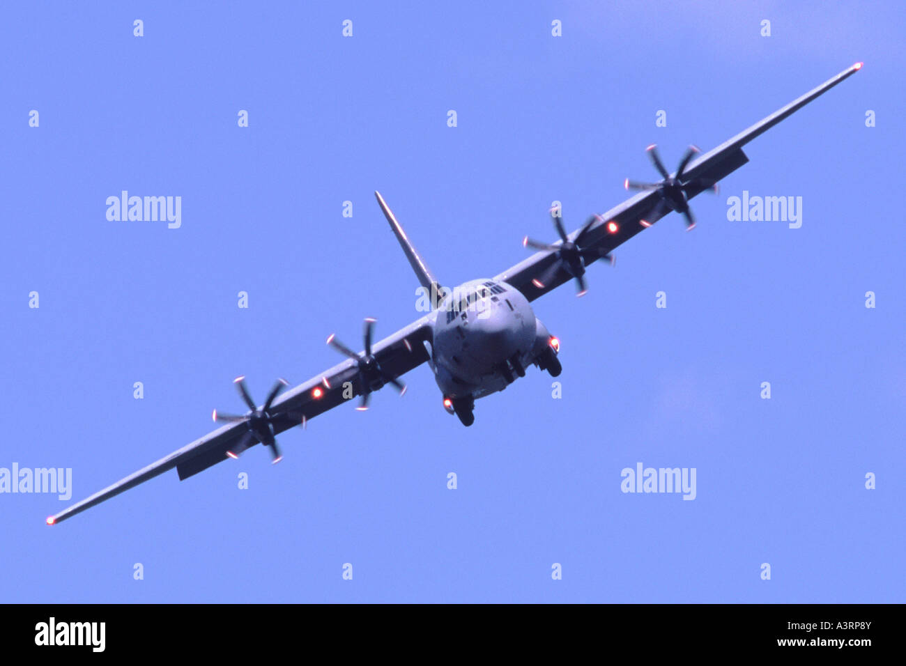 Lockheed C-130 Hercules C5 exploités par l'escadron 24 de la RAF Banque D'Images