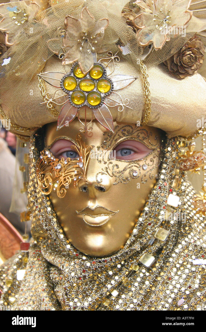 Femme avec masque et costume au Carnaval de Venise, Italie, Venise Banque D'Images