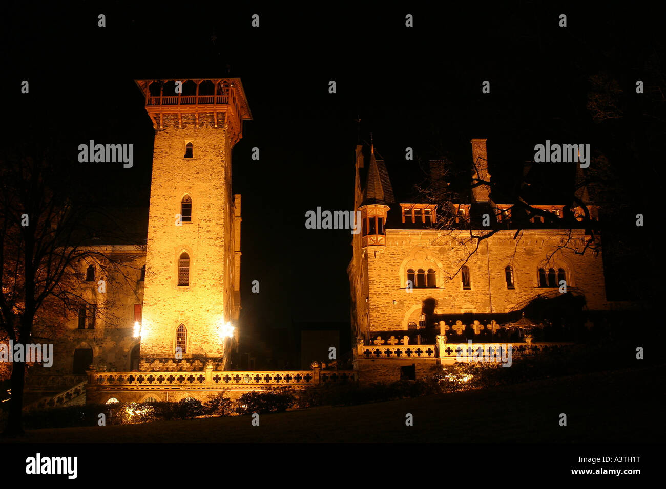 La Liebig Palais ou château de nuit, Berlin, Allemagne, Rhénanie-Palatinat Banque D'Images
