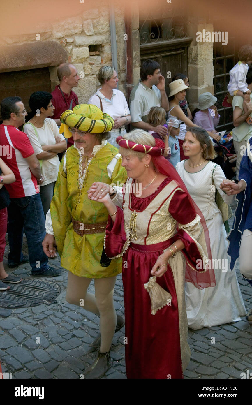 Fête médiévale le 14 juillet à Cordes sur Ciel Tarn France Banque D'Images