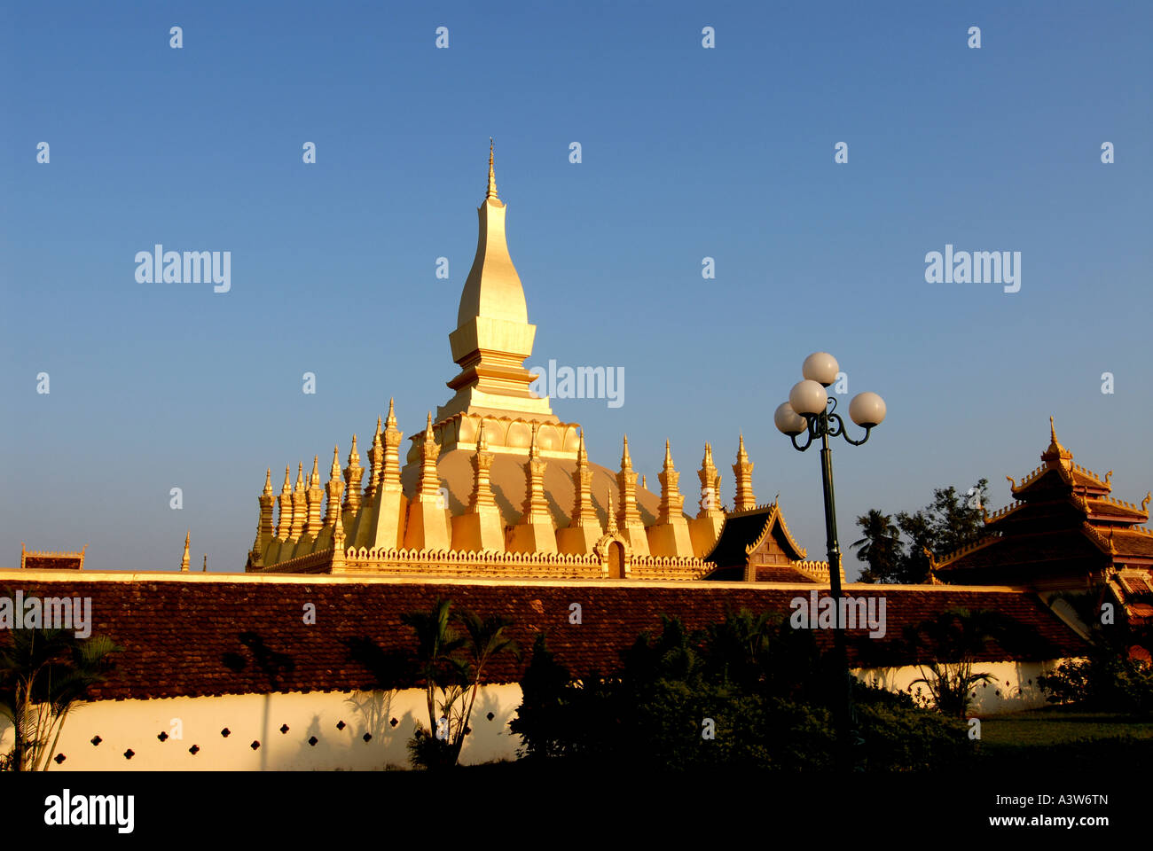 Pha Tat Luang Banque D'Images