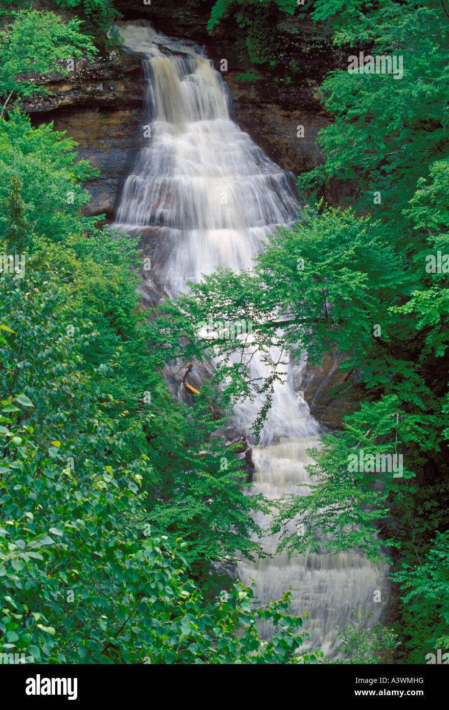 Chapelle Falls, Pictured Rocks National Lakeshore, Munising, Michigan Banque D'Images