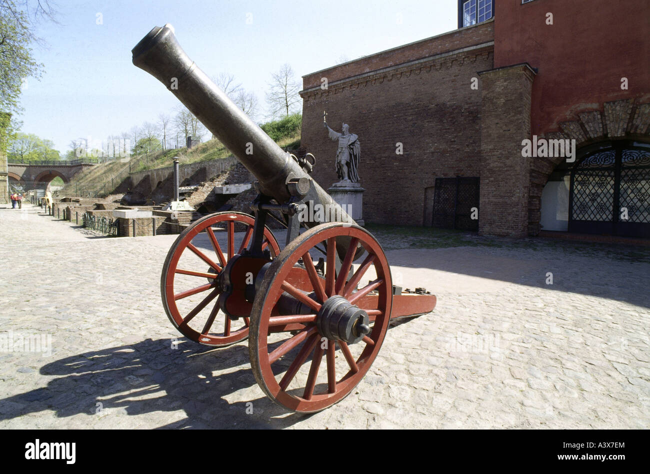 Géographie/voyages, Allemagne, Berlin, Citadelle de Spandau, construit 1559 - 1594, canon, fin des années 1980, forteresse, prison, Europa, XXe siècle, , Banque D'Images