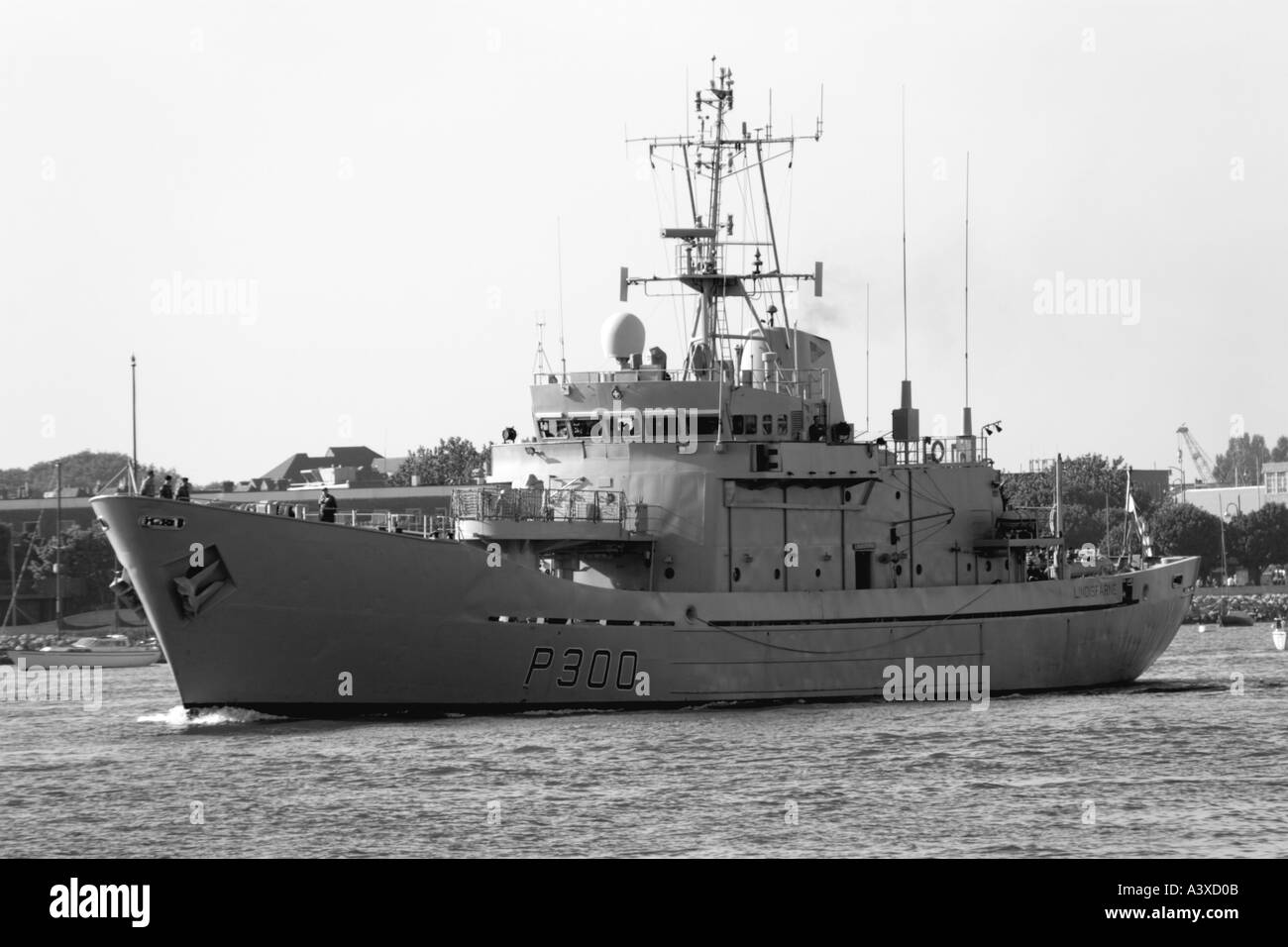 La Marine royale de protection de la pêche et de Lindisfarne HMS navire de patrouille à Portsmouth Banque D'Images