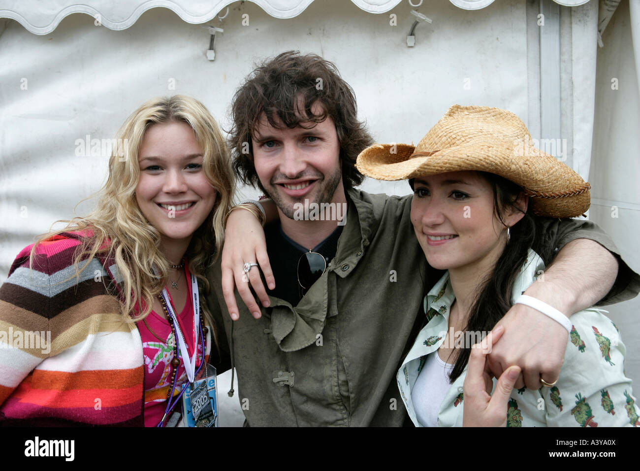 Joss Stone, James Blunt et KT Tunstall à Glastonbury 2005 Banque D'Images