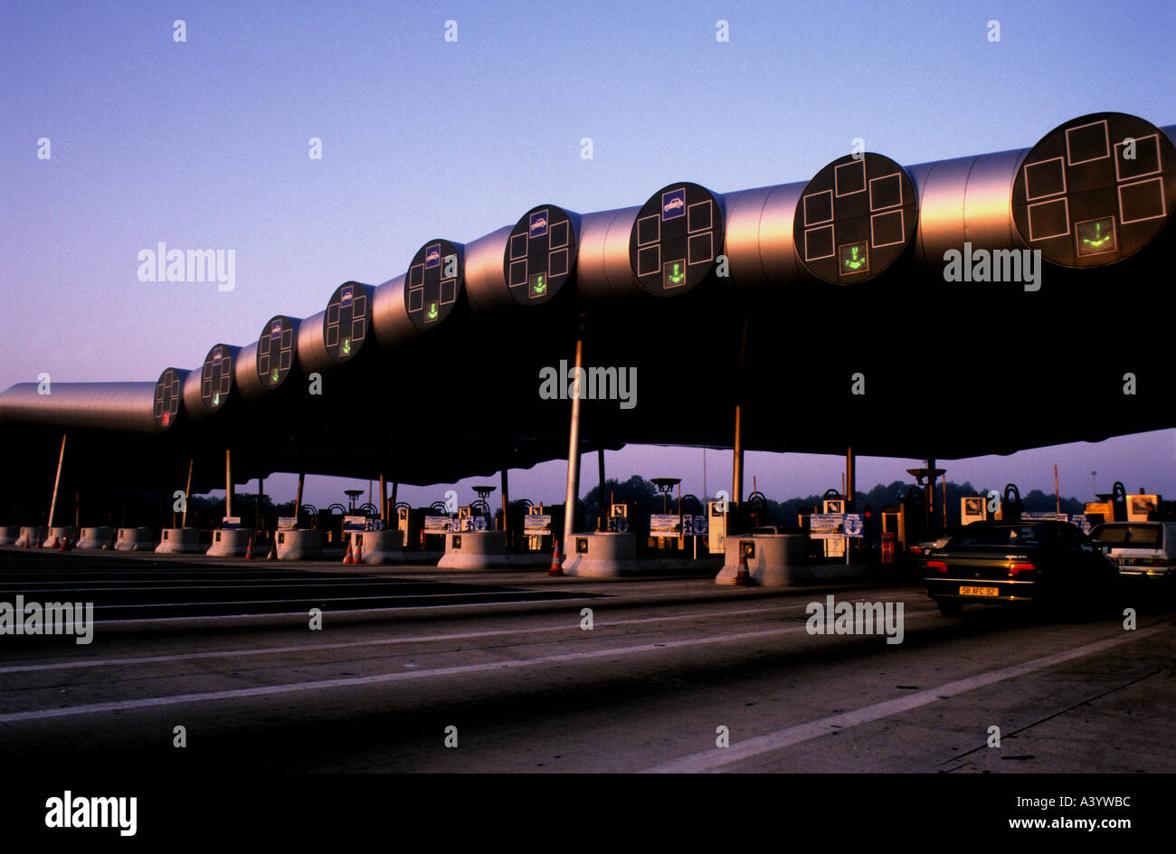 Péages routiers sur l'A6 au sud de Paris en France Banque D'Images
