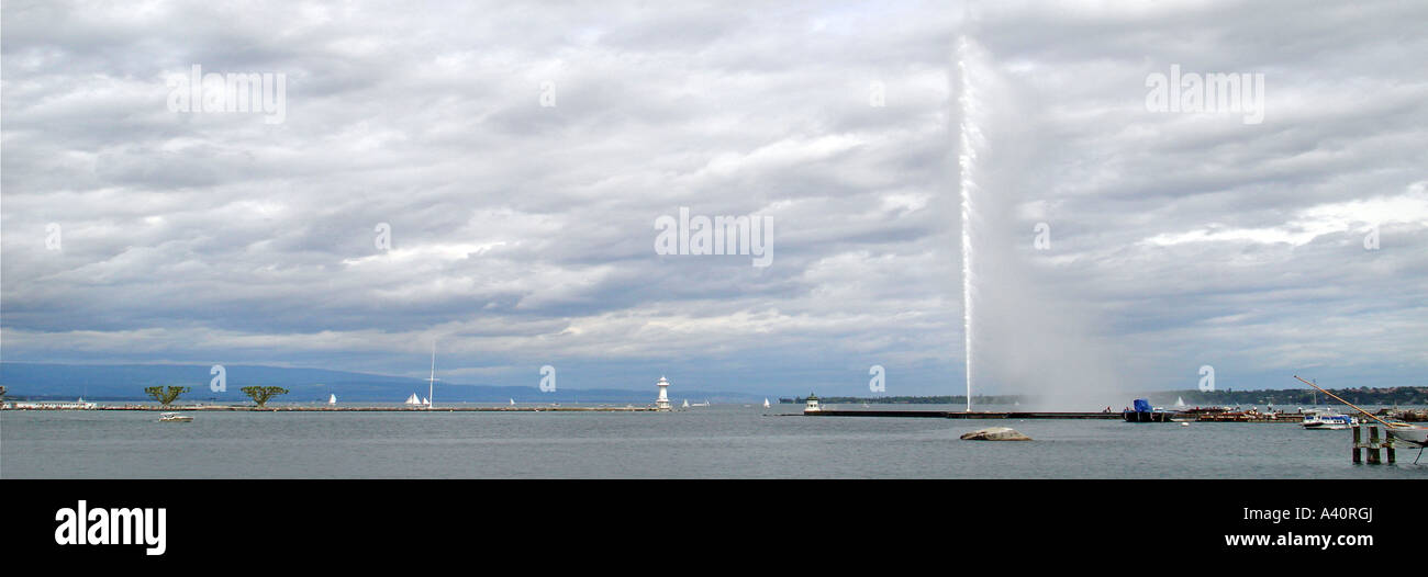 Fontaine Panorama Jet d eau Genève Suisse Fontäne Genfer Voir 145 m hoch Banque D'Images