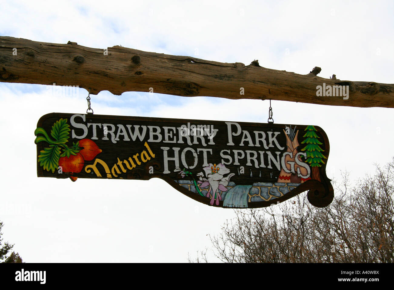 Panneau en bois pour Strawberry Park sources chaudes naturelles. Steamboat, Colorado, USA Banque D'Images