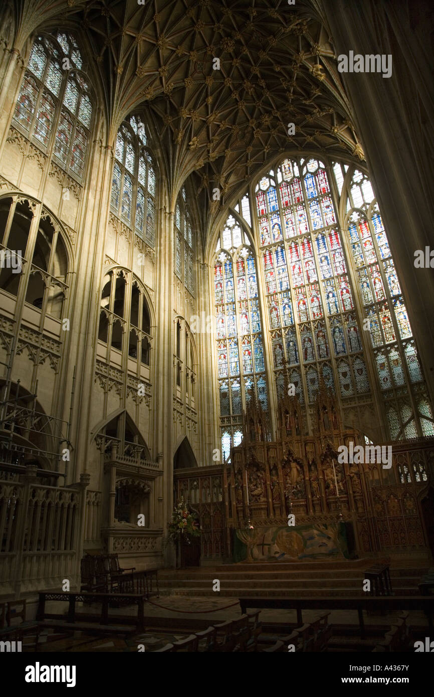 Grande fenêtre de l'Est et de lierne voûtes de la cathédrale de Gloucester voûte du choeur. Transept sud, la cathédrale de Gloucester. Gloucester. UK Banque D'Images