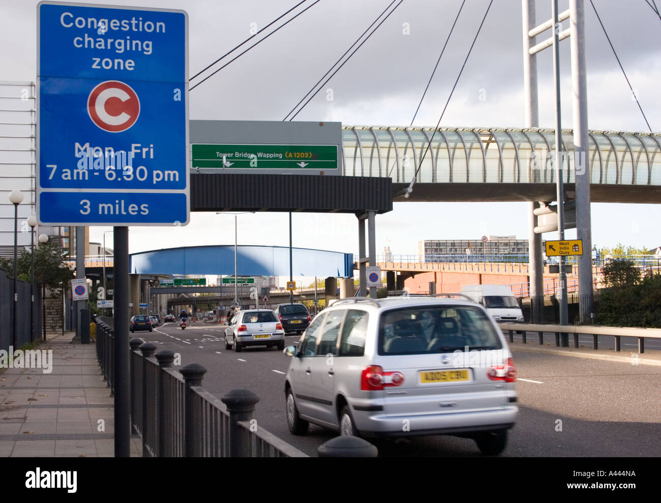 Congestion Charge signer par le Limehouse Link Tunnel Docklands Londres UK Banque D'Images