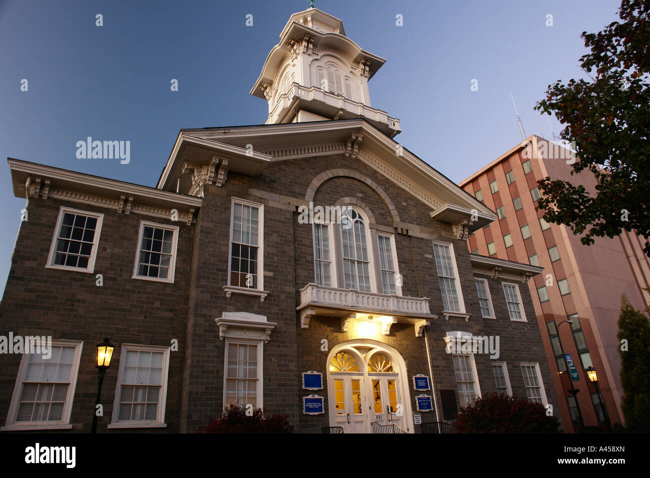 AJD53338, Allentown, PA, Pennsylvanie, Lehigh County Courthouse, soir Banque D'Images