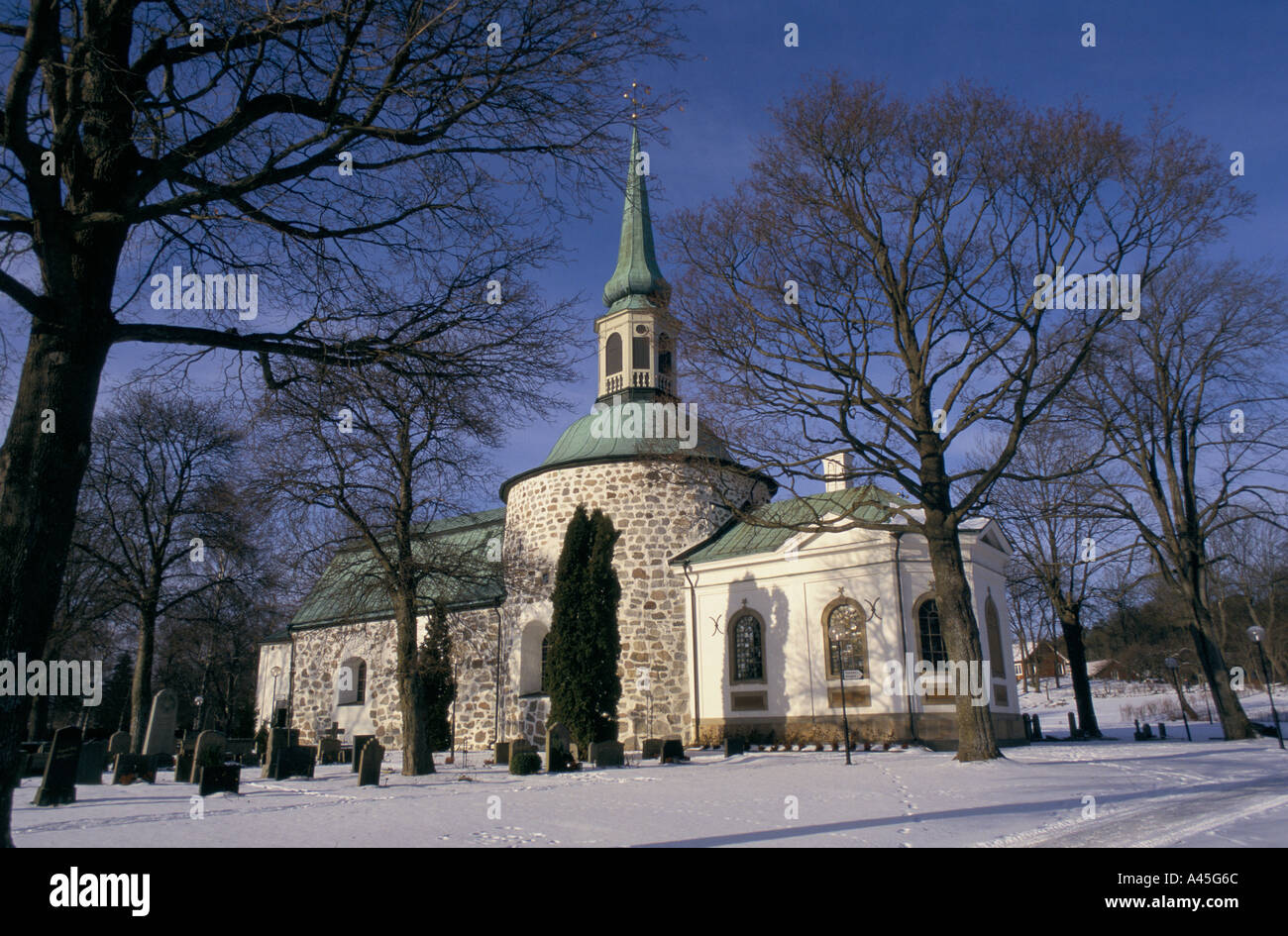 Église du xiiie siècle dans le plus ancien bâtiment de bromma Stockholm Banque D'Images