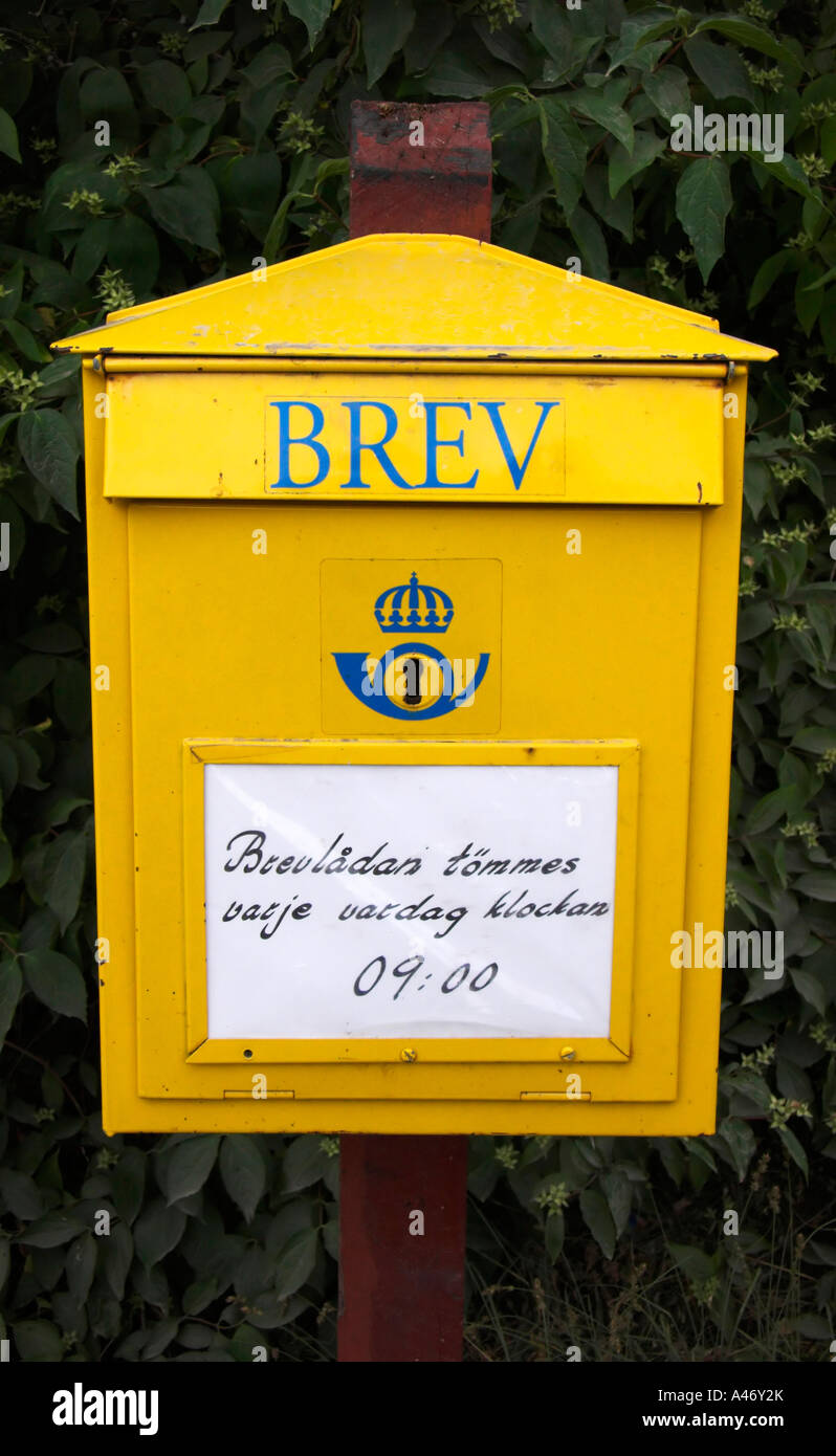 Post box, Katthult, Smaland, Suède Banque D'Images