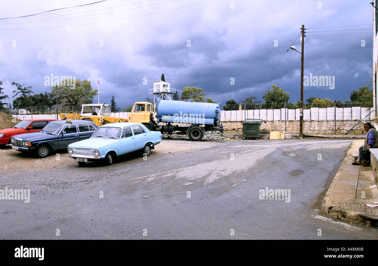 La frontière entre les grecs et turcs de Chypre Nicosie Nicosie Banque D'Images