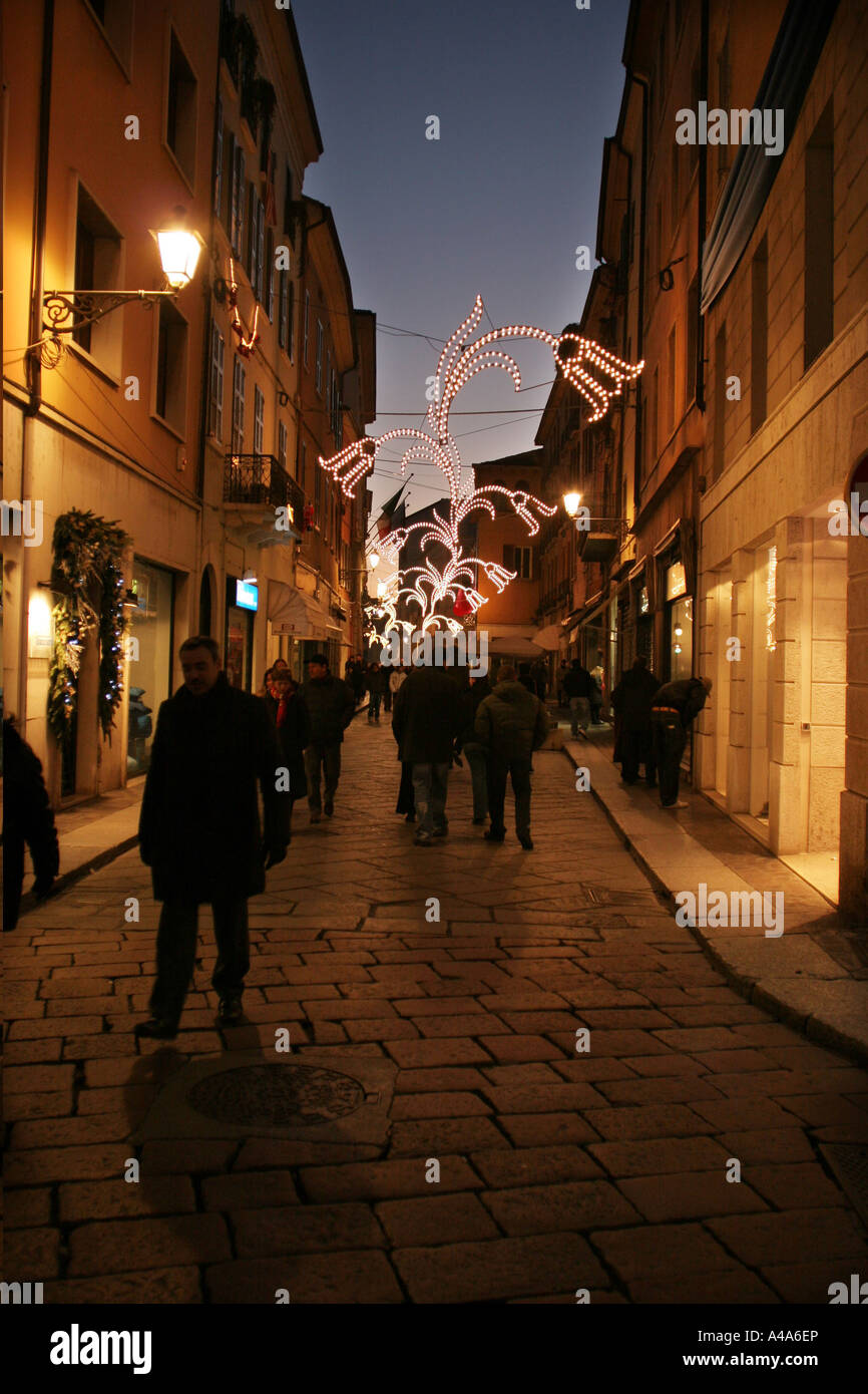 Les lumières de Noël Mantoue Lombardie Italie Banque D'Images