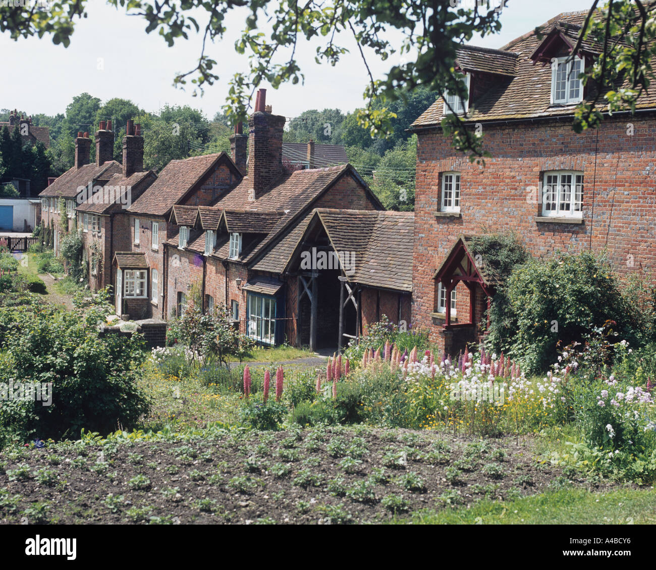 Anciens cottages dans le petit hameau de Ringshire dans le Hertfordshire Royaume-Uni Banque D'Images