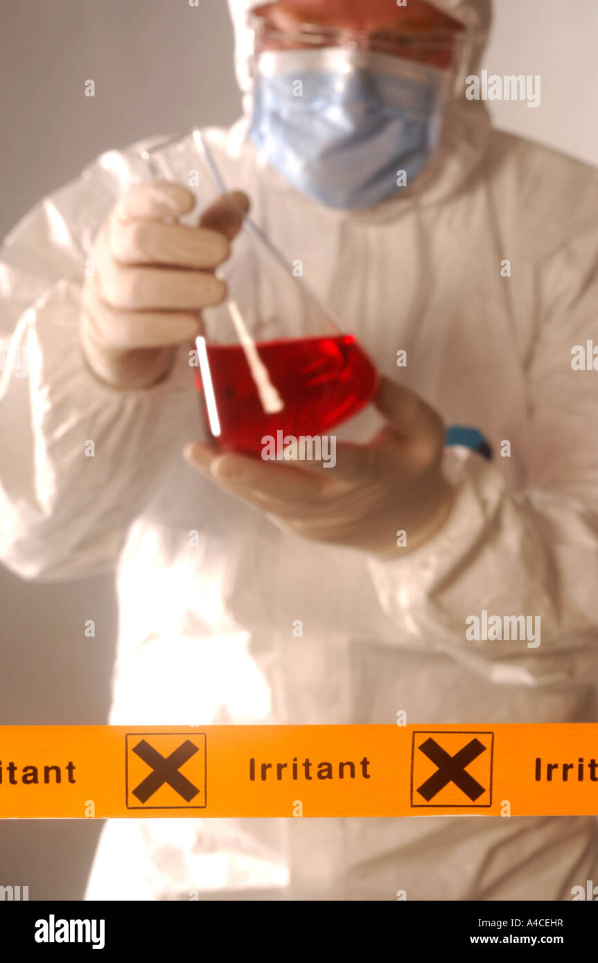 Technicien à déchets biologiques Banque D'Images