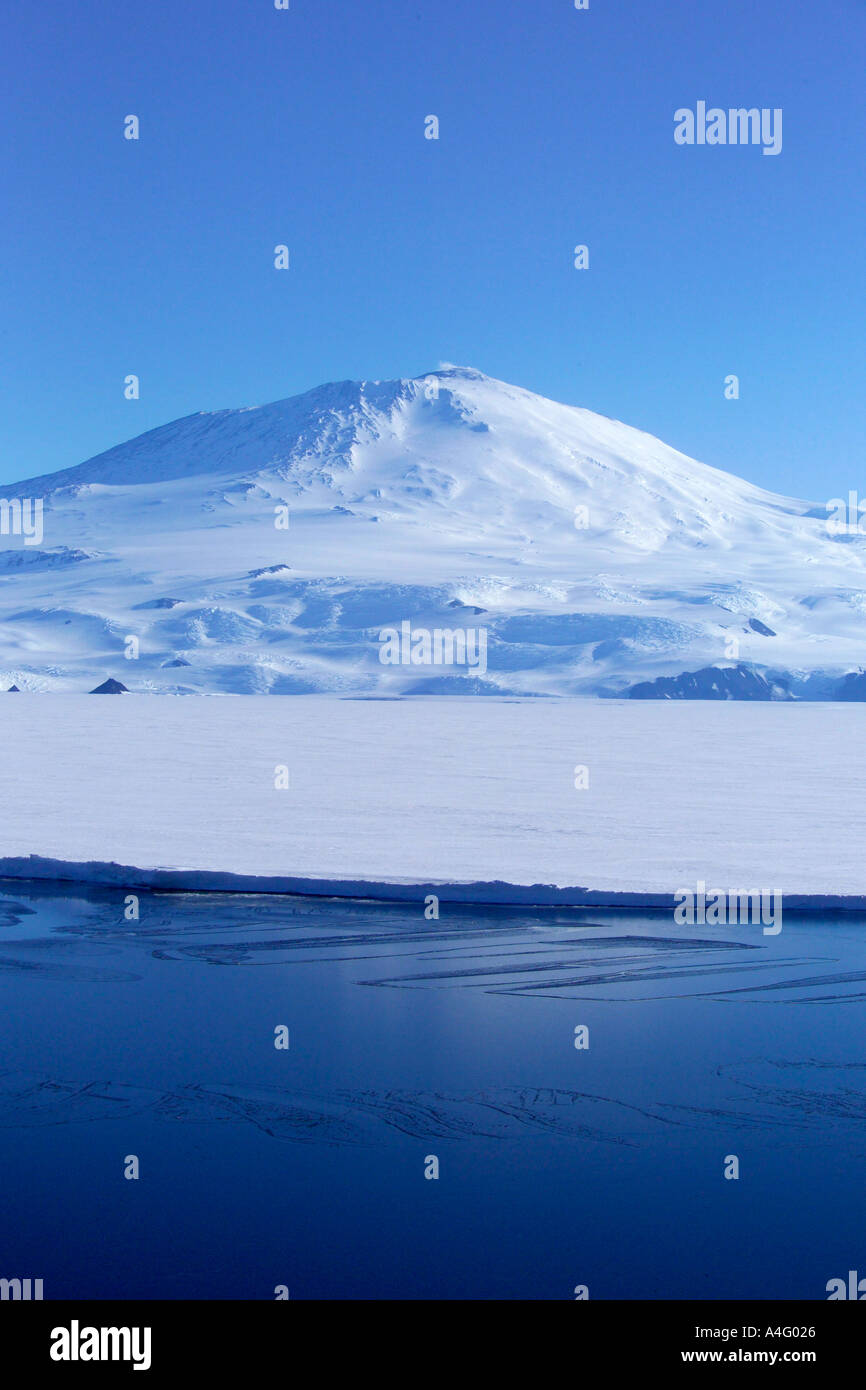 Mont Erebus de Mc Murdo Sound mer de Ross en Antarctique Banque D'Images