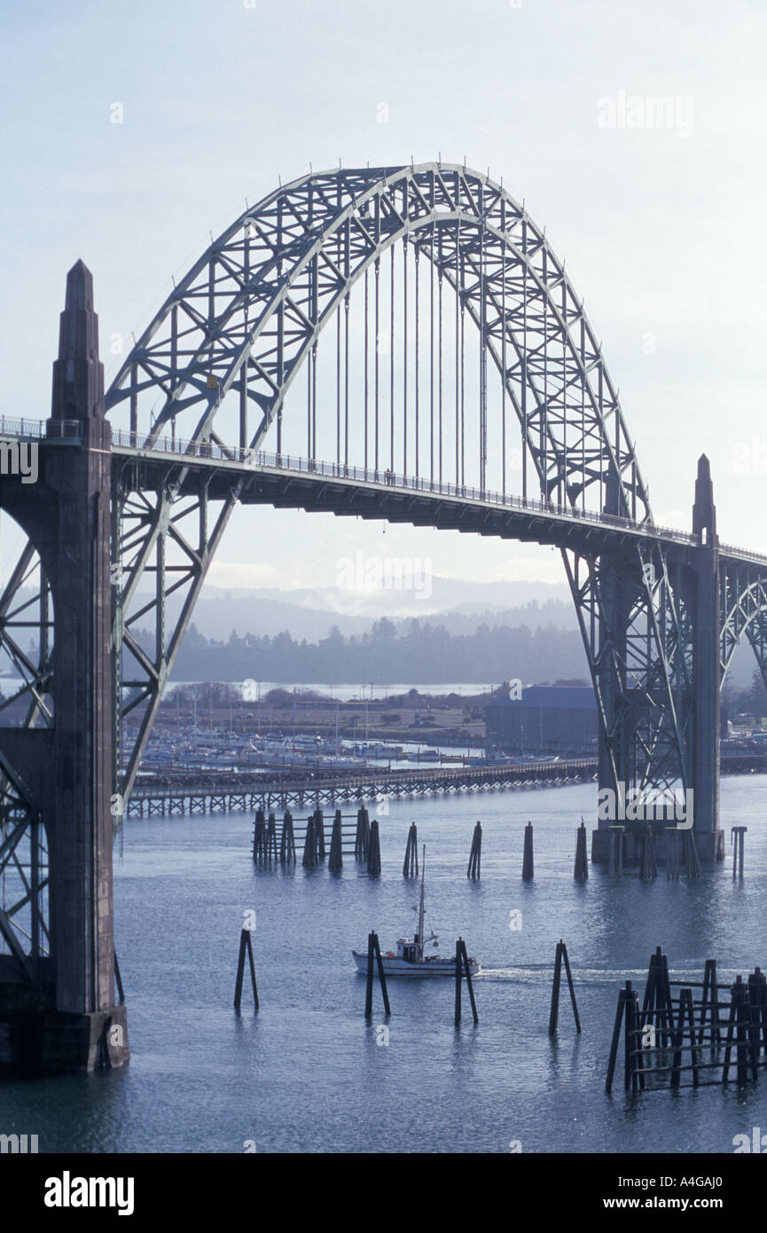 Yaquina Bay Bridge Newport Banque D'Images