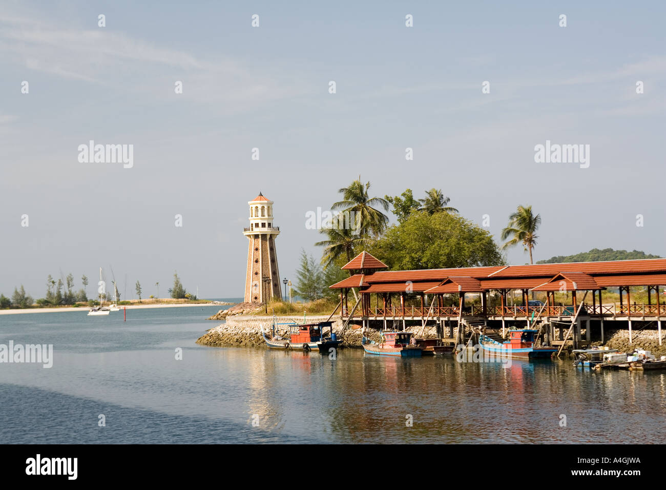 La Malaisie Kedah Langkawi Port de Telaga Petronas Parc Quay Lighthouse Banque D'Images