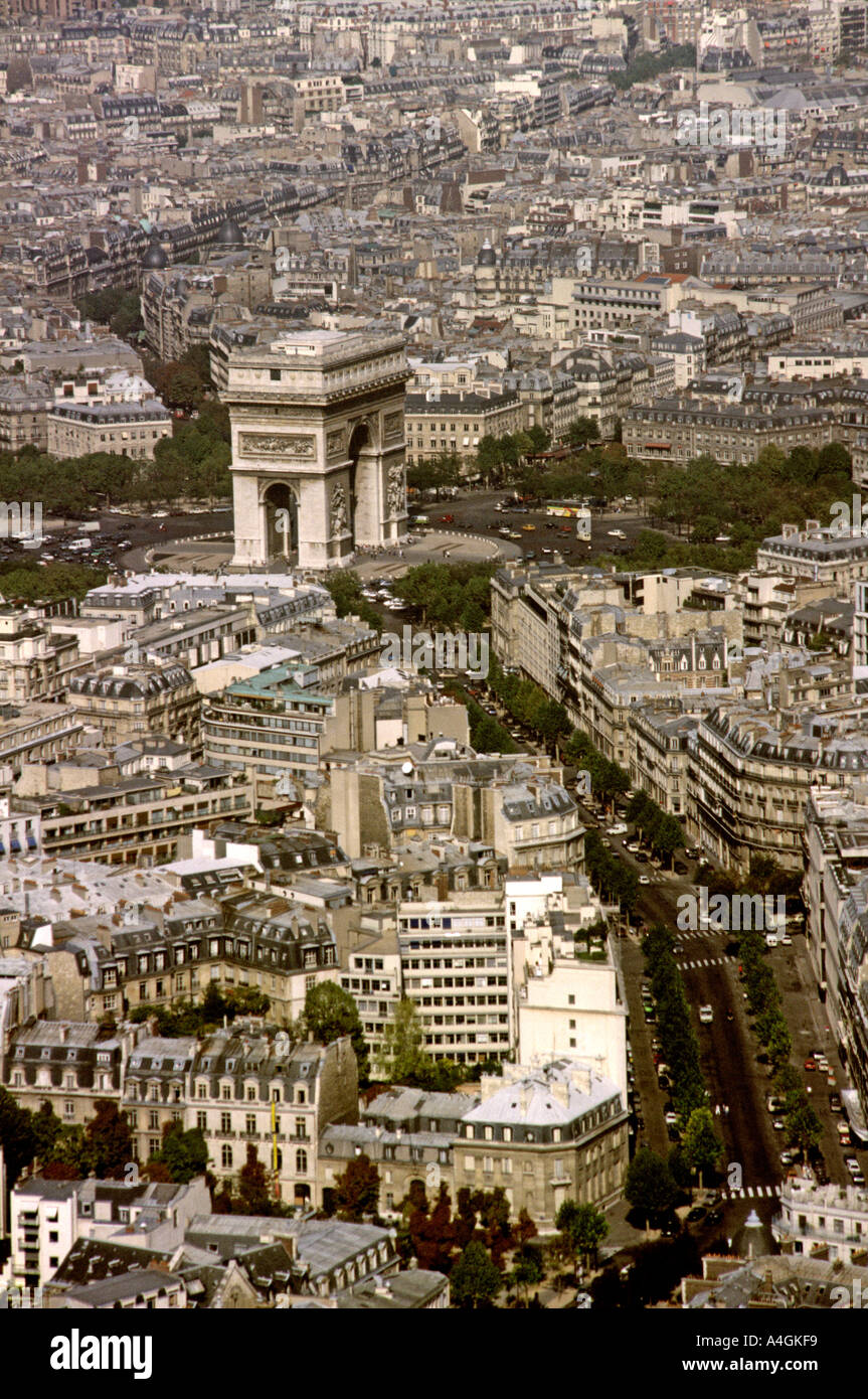 France Paris vue aérienne de l'Arc de Triomphe de la tour Eiffel Banque D'Images