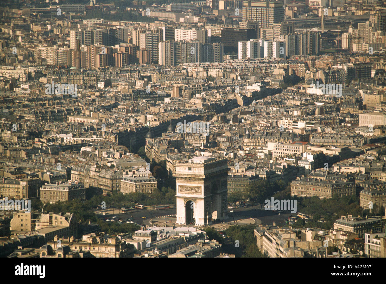 Antenne de France Paris Arc de Triomphe et de la Place Charles de Gaulle de La Tour Eiffel Banque D'Images