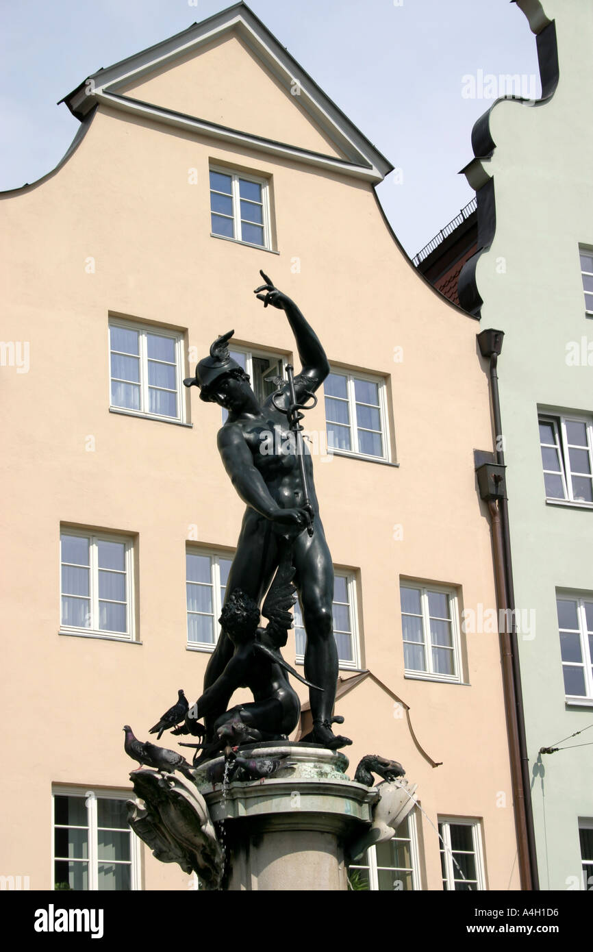 Fontaine Hercules Augsbourg Maximilianstrasse Bavaria Allemagne Banque D'Images