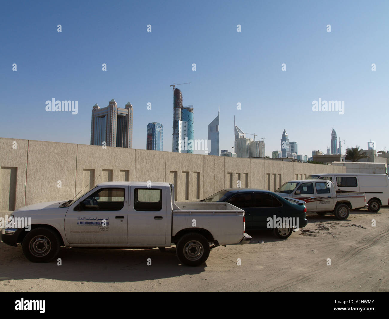 Dubaï, Sheik Zayed Road, la société Skyline Banque D'Images