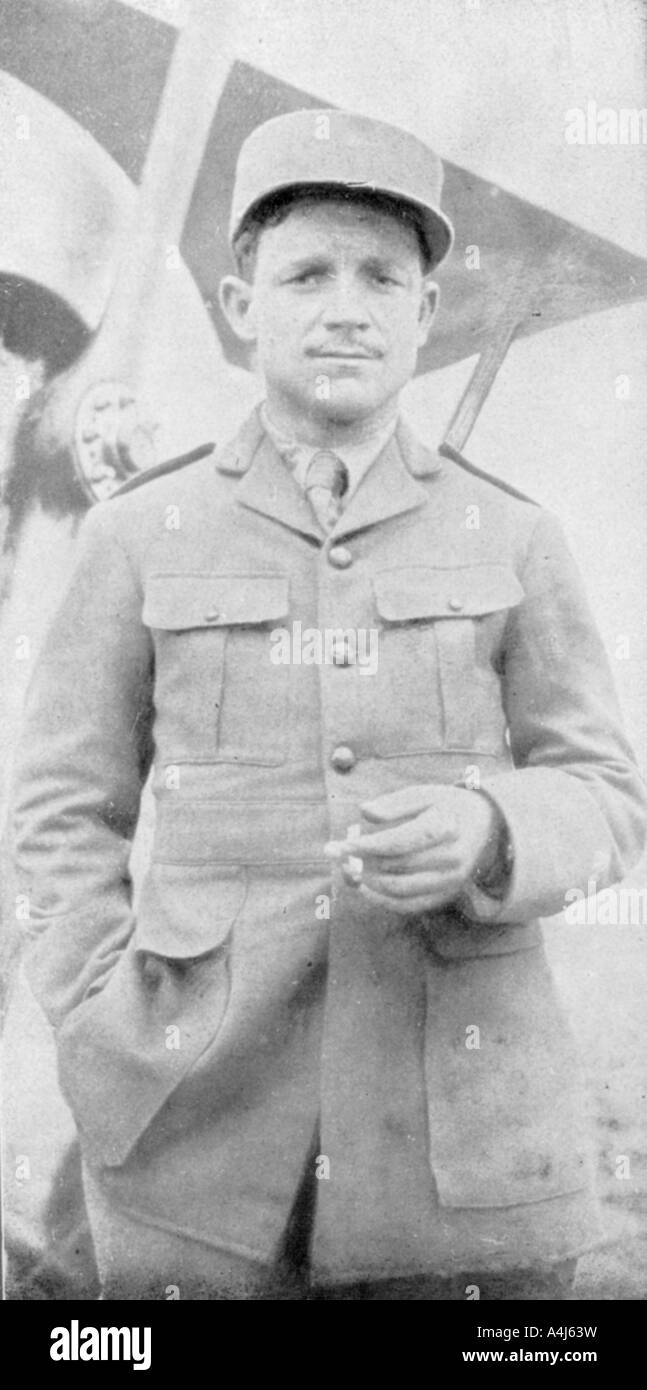 Raoul Lufbery, French-American pilote de chasse de la Première Guerre mondiale, 1914-1918. Artiste : Inconnu Banque D'Images