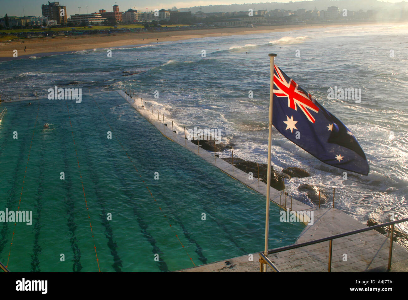 La plage de Bondi drapeau australien Banque D'Images