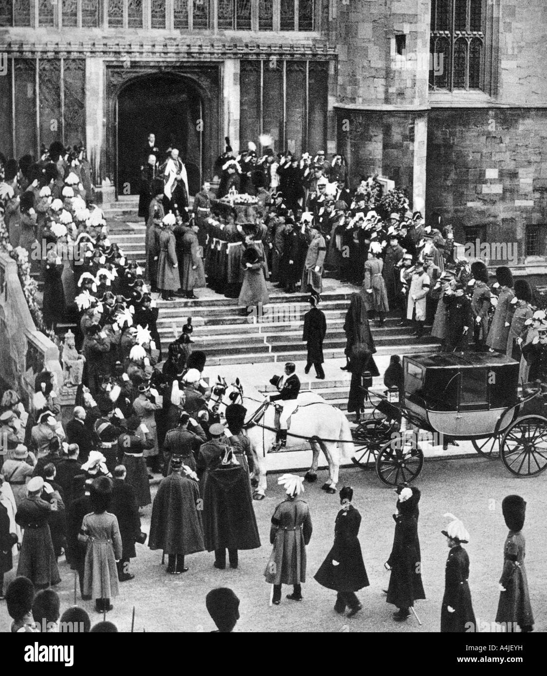 George V, lieu de repos, la Chapelle St George, le château de Windsor, le 28 janvier 1936. Artiste : Inconnu Banque D'Images