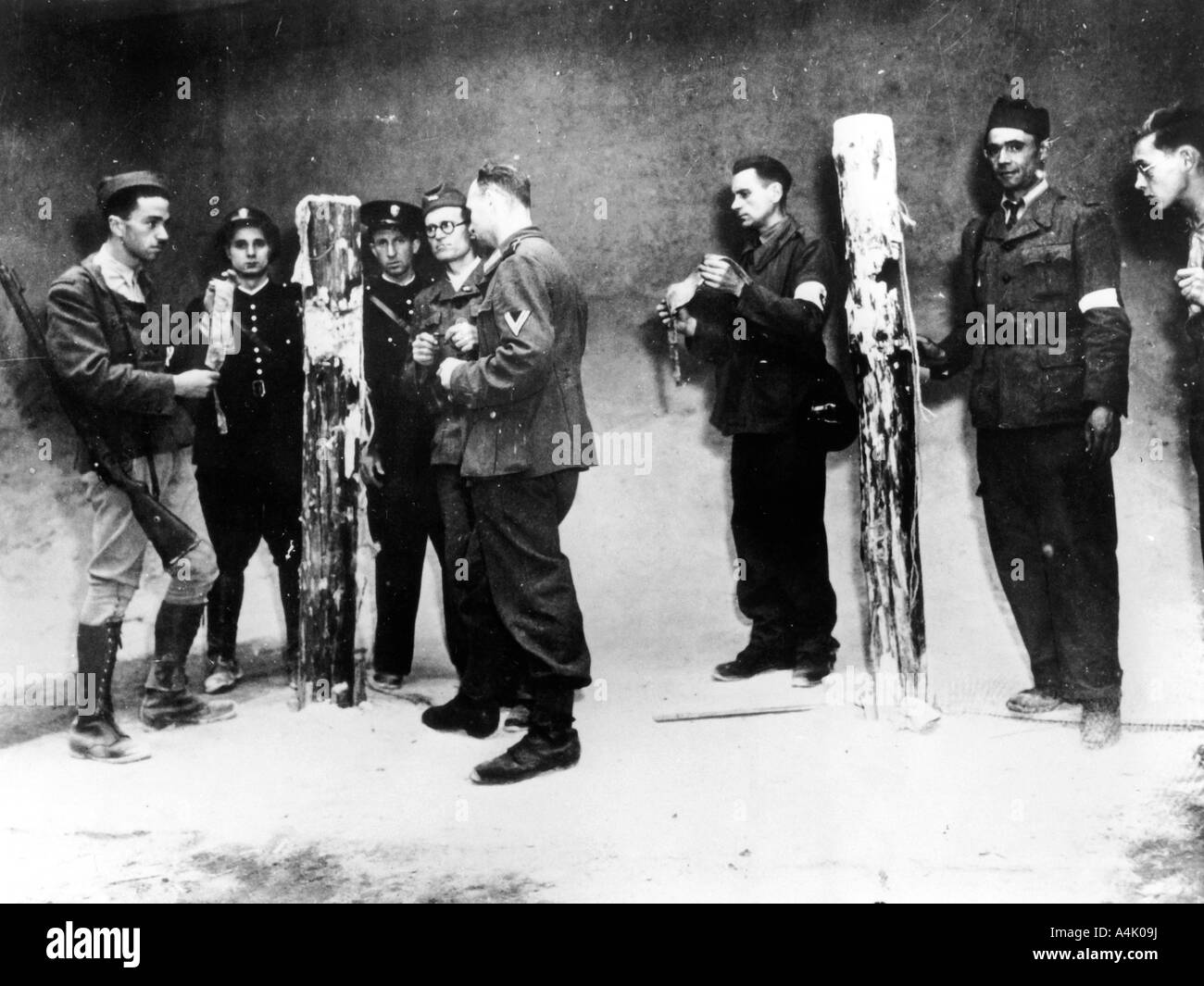 Les postes d'exécution utilisé par les nazis dans les caves du Ministère de l'air pendant l'occupation, Paris, 1944. Artiste : Inconnu Banque D'Images
