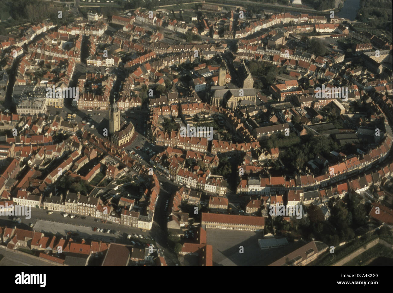 Vue aérienne de Bergues (Flandre, nord de la France) Banque D'Images