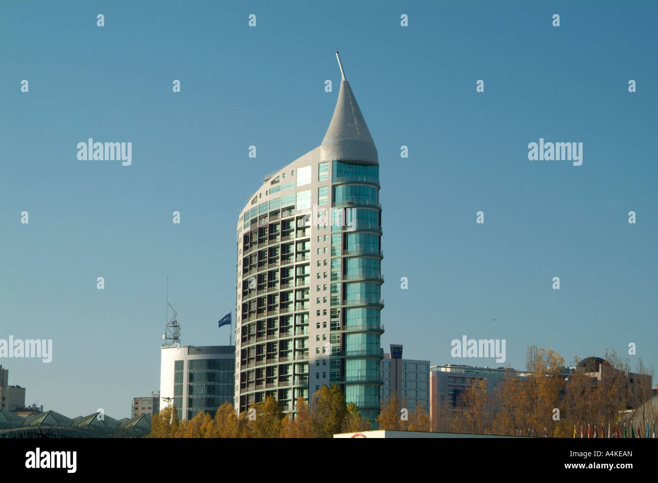 Les bâtiments modernes dans le Parc des Nations Unies à Lisbonne Banque D'Images