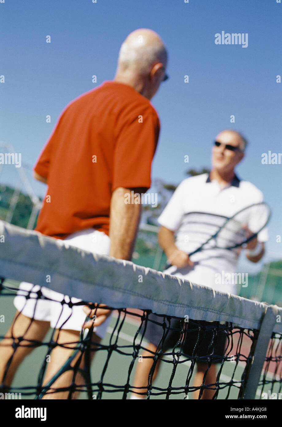 Les joueurs de tennis à maturité Banque D'Images