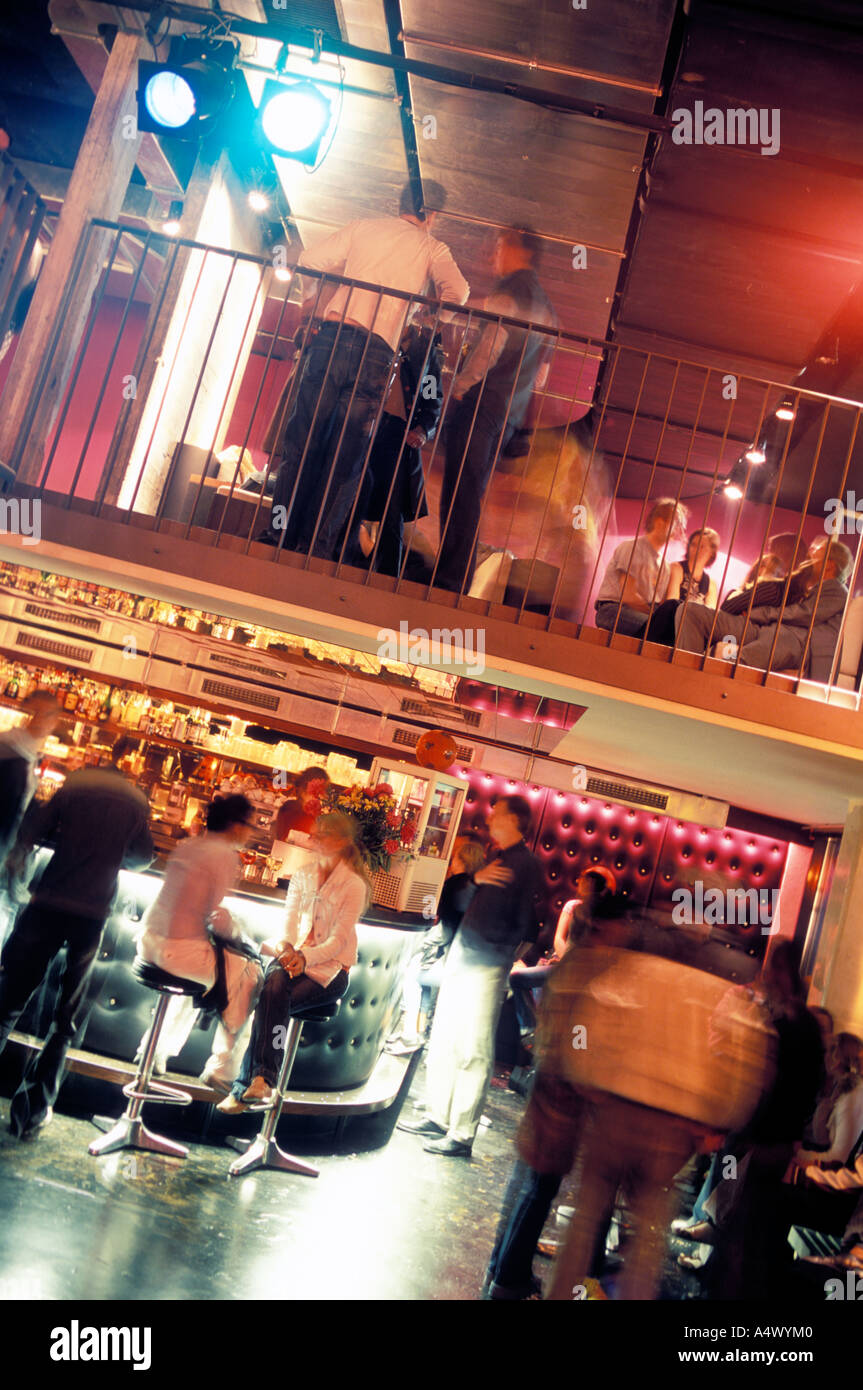 Vie nocturne au bar club discothèque Schocken Baden Wuerttemberg Stuttgart Allemagne Banque D'Images