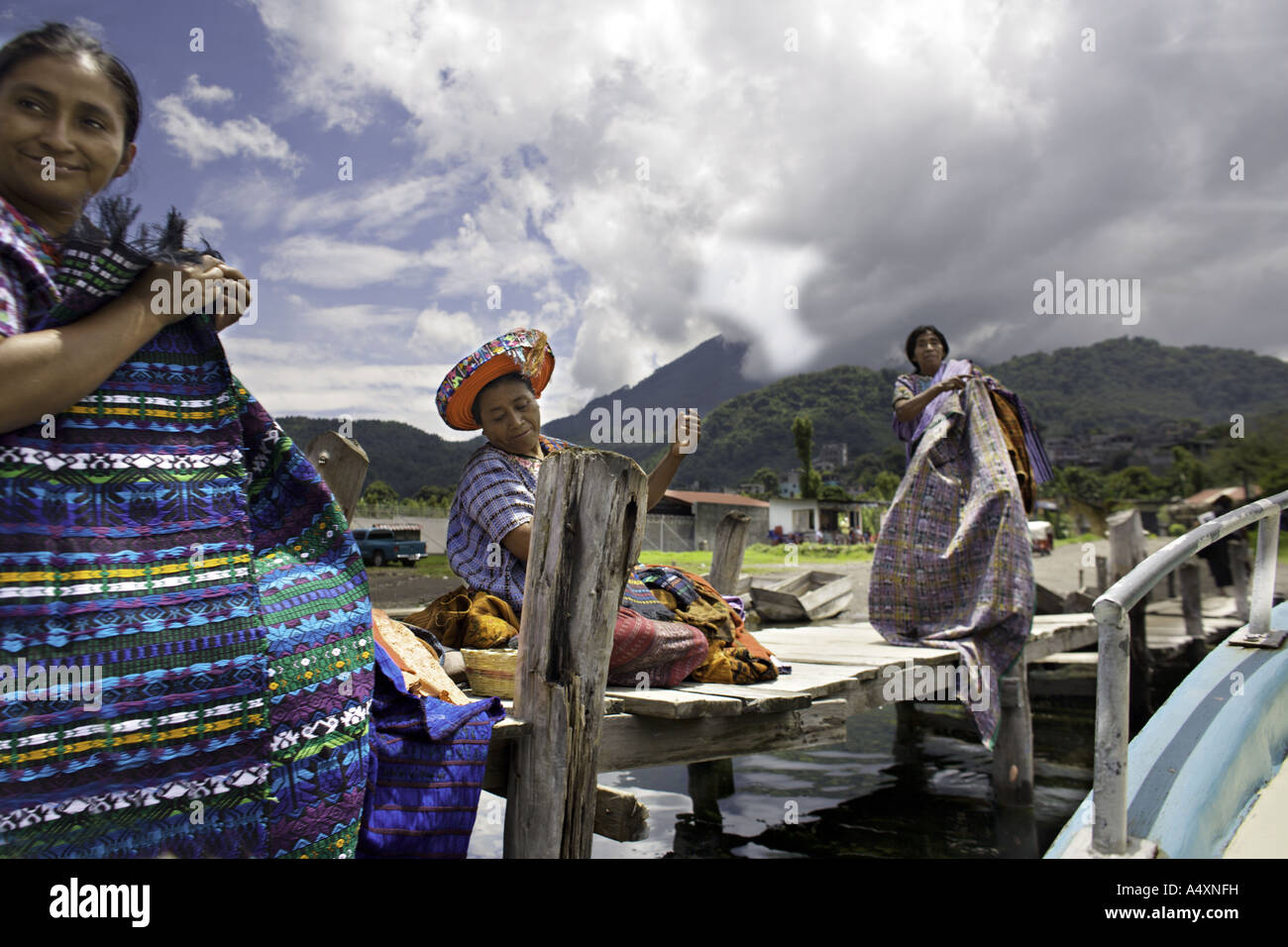 village indigene santiago atitlán guatemala