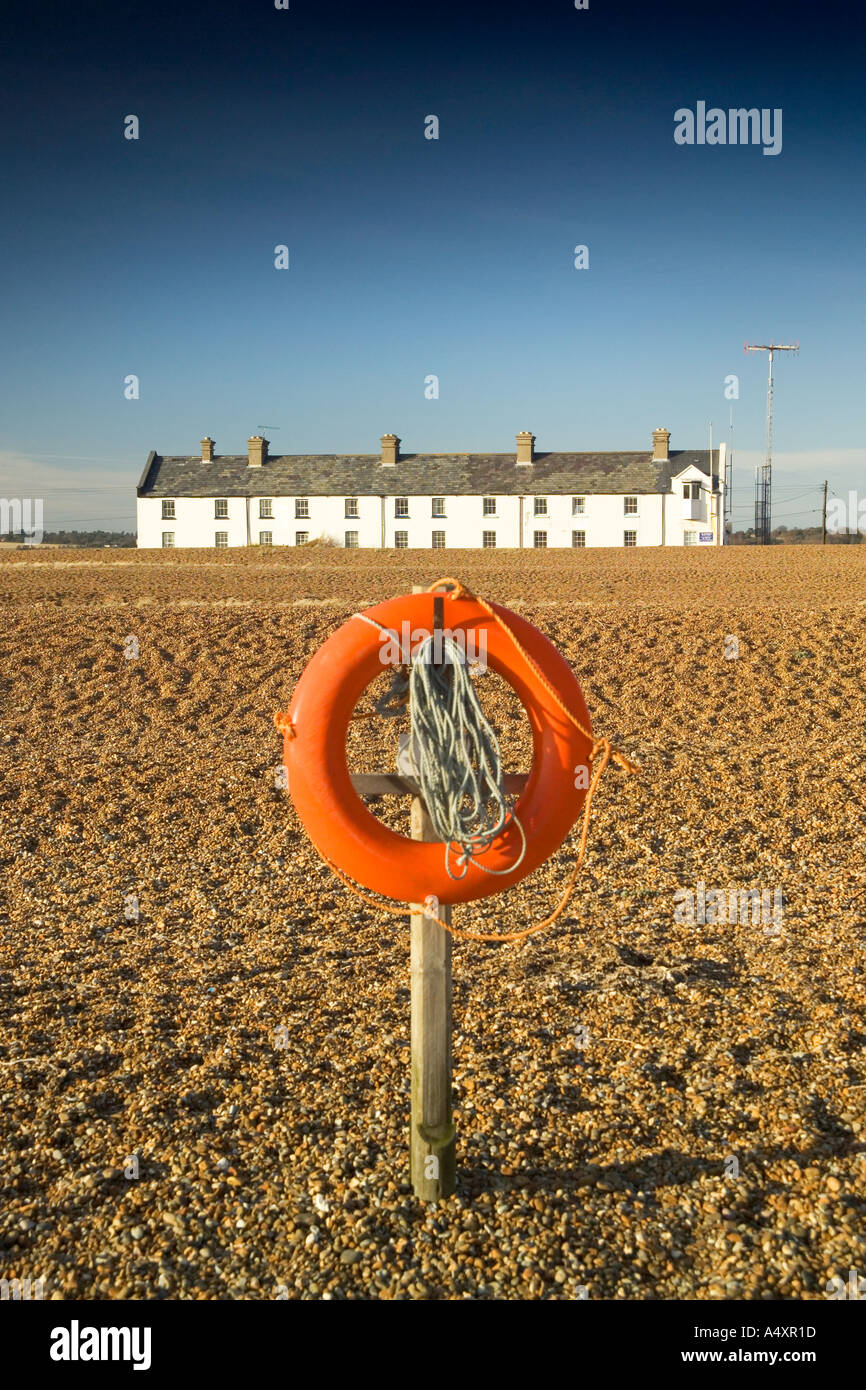 Cottages de la Garde côtière à Shingle Street dans le Suffolk en Angleterre UK Banque D'Images