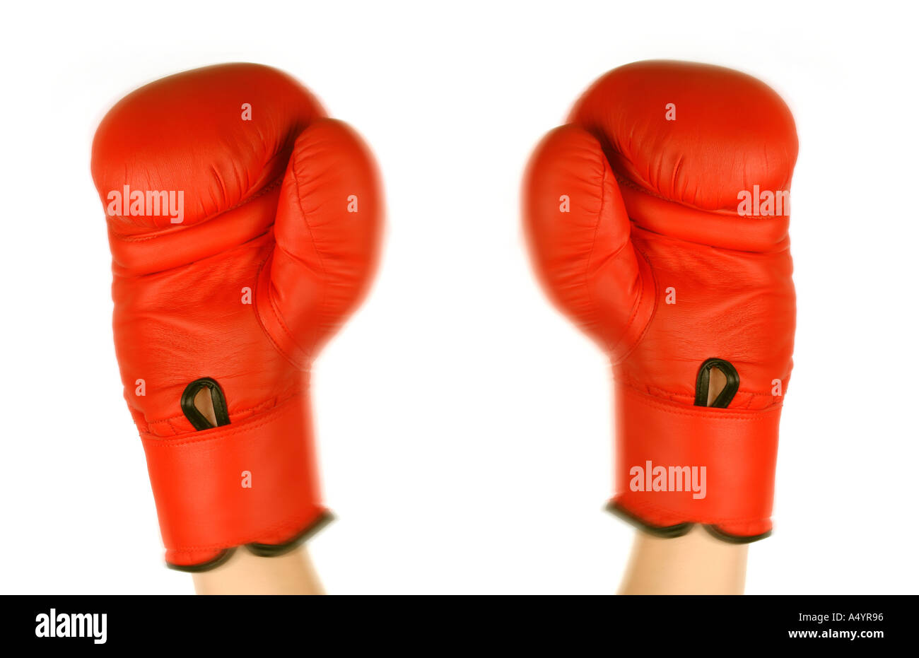 Gants de boxe rouge dans Siegerpose Boxhandschuhe par Cœur Banque D'Images